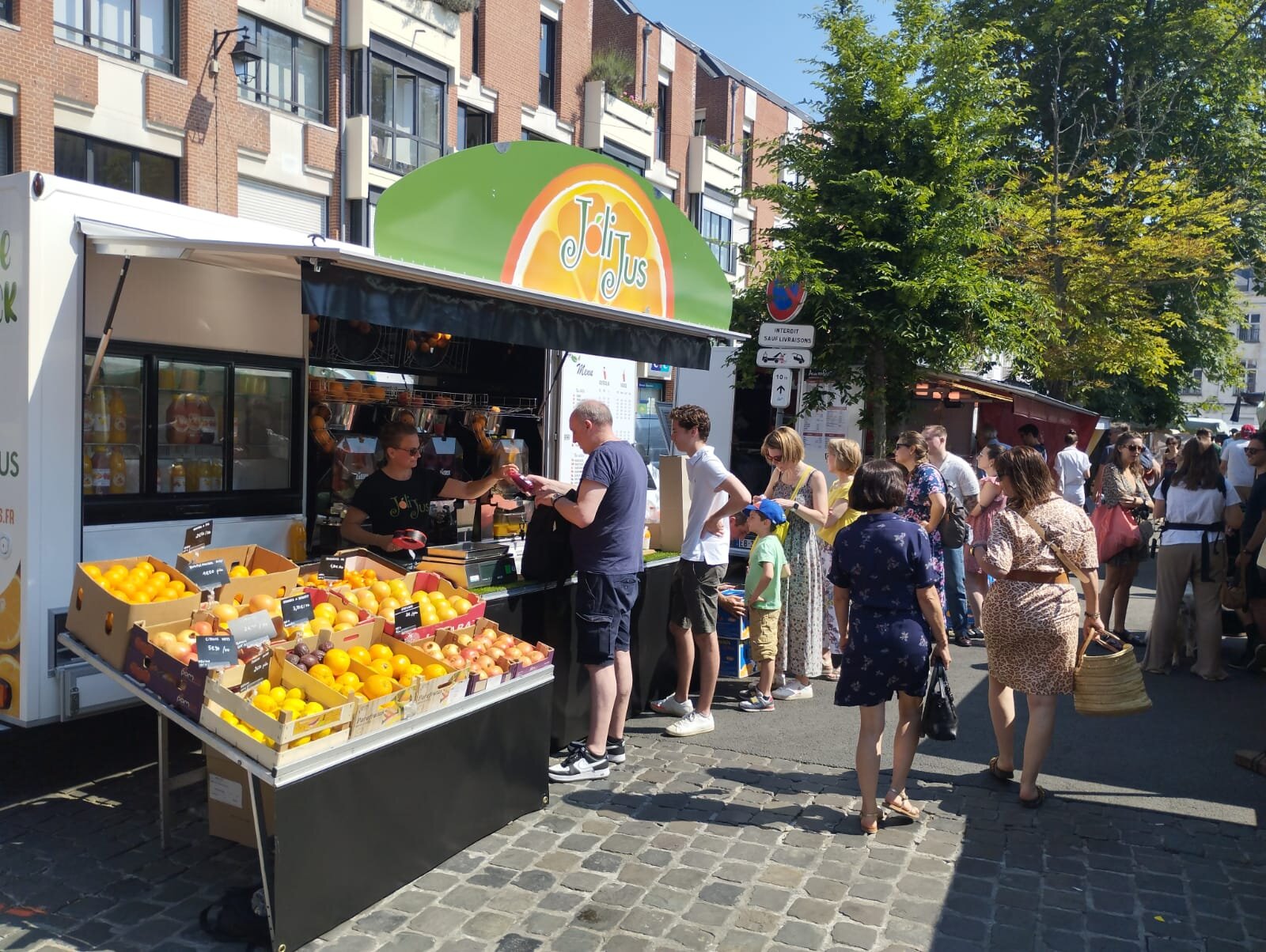 Juice Truck Jolijus sur le terrain